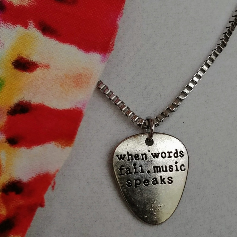 Nostalgic Guitar Pick Pendent - Picture 4 of 4